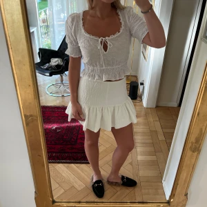 Söt topp - Så söt topp från hm. Fint skick! 