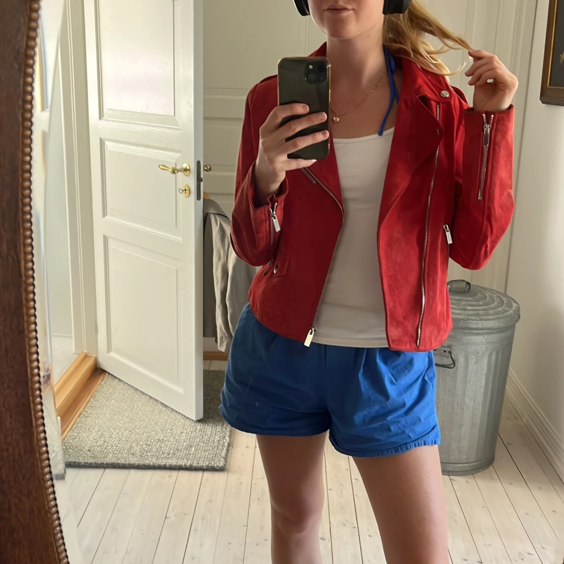 Röd skinnjacka  - 90