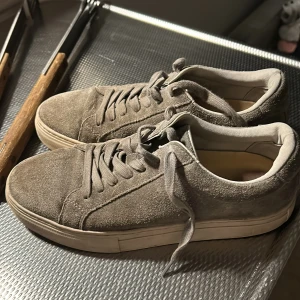 Vagabond - Inte så Använda Pris kan diskuteras  