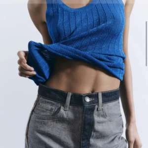 Blått linne från Zara - Nytt skick. Kan mötas på Östermalm eller skicka 