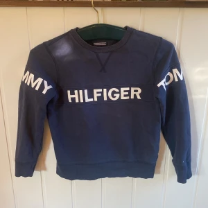 Tommy hilfiger tjocktröja - Inga tecken på användning pris kan sänkas vid snabb affär 
