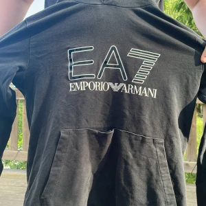 Ea7 tröja  - Salu 