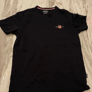 Gant t shirt  - Helt ny t shirt som jag inte vill ha längre 