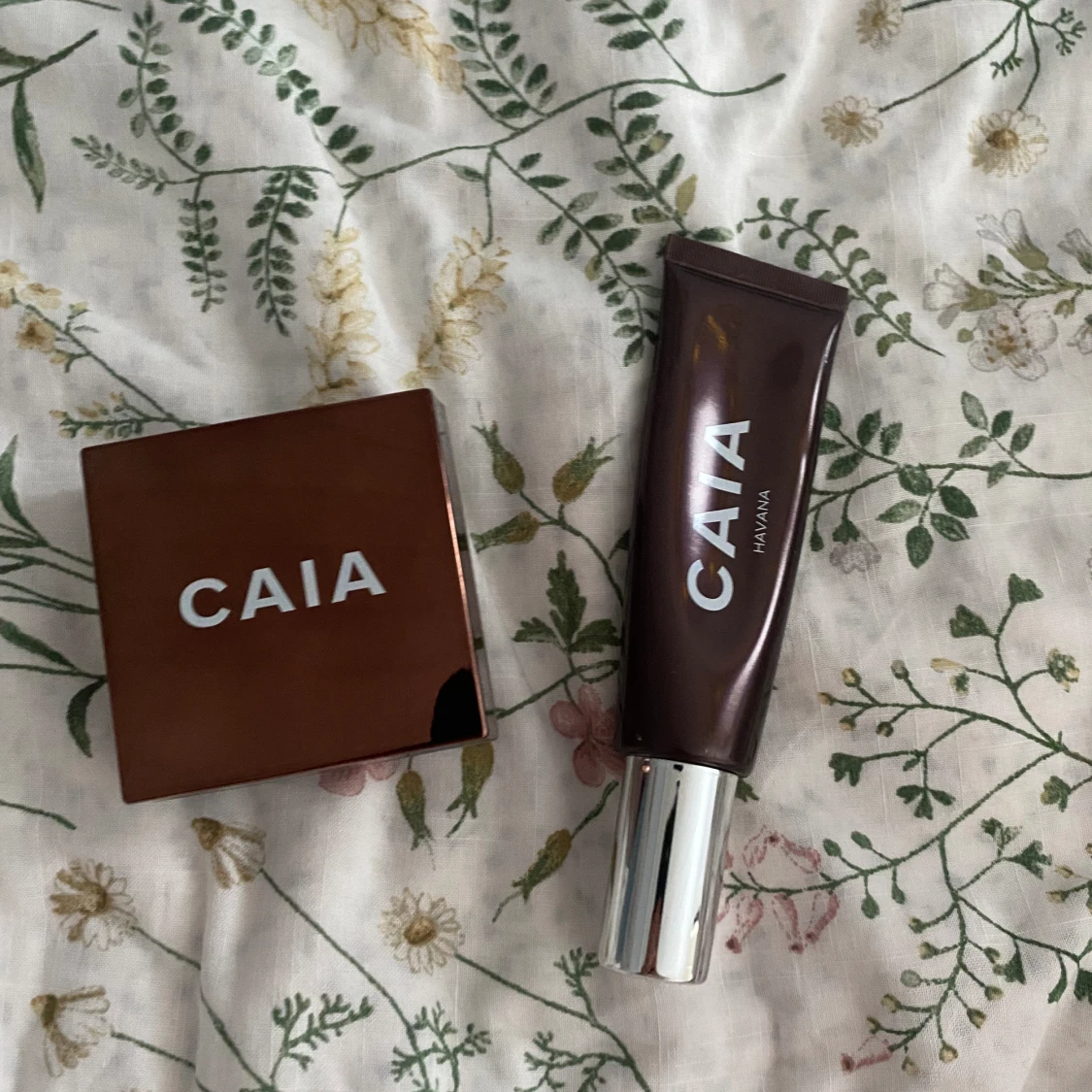 Caia bronzer