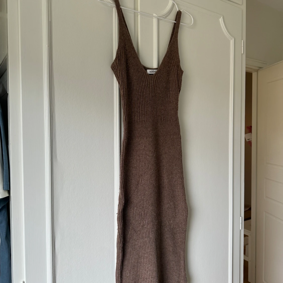 Adoore stickad klänning  - 90