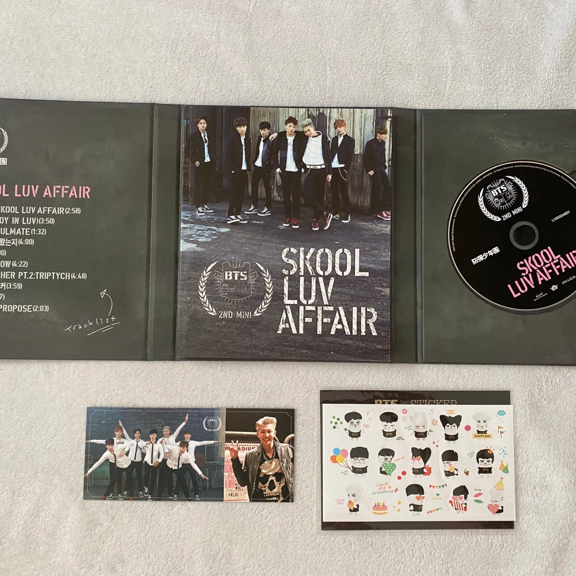 BTS - SKOOL LUV AFFAIR - 91