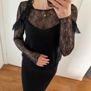 Zara spetstopp - Helt ny zara topp köpt i USA med taggar