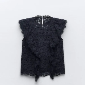 Zara tröja💜💙 - Jättefin spets-tröja till sommaren!🦋