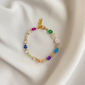 Handgjorda armband  - 🌸