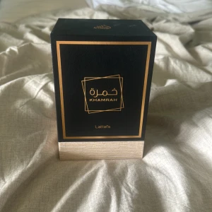 Lattafa khamrah - Helt ny använt Max 5 spray unisex 