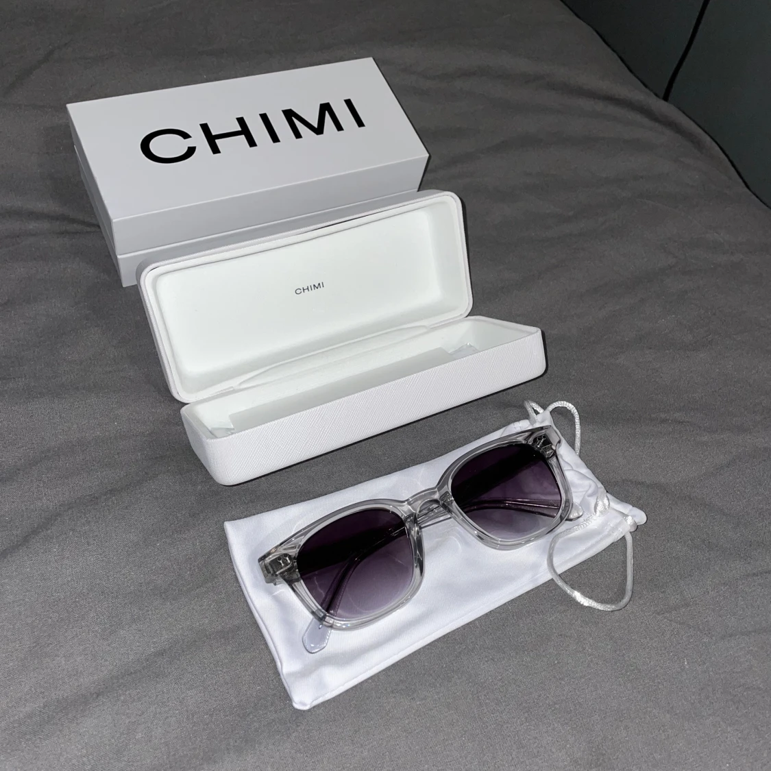 Chimi 02 grey