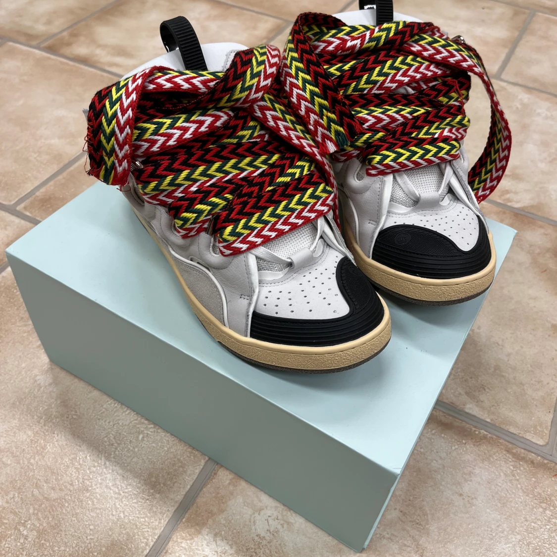 Lanvin curb sneakers