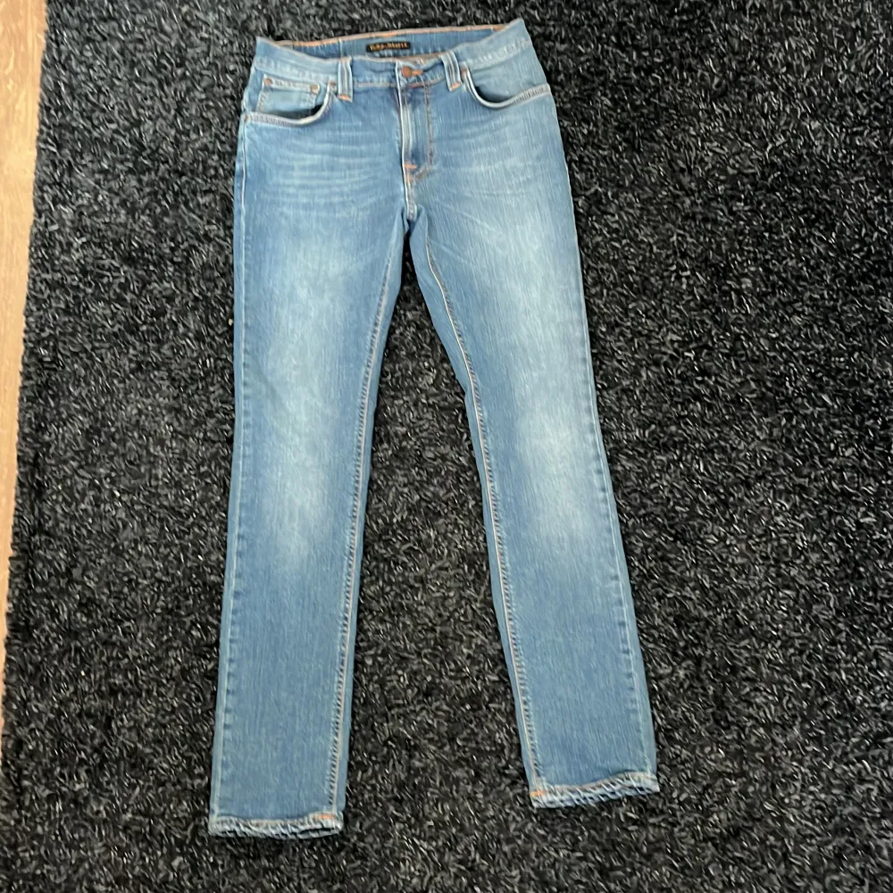 Feta nudie jeans i top skick🙌🏼🌟 Storlek 30/32🤝🏼. Jeans & Byxor.