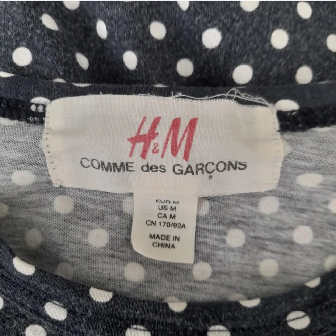 Comme des Garços prickig blå kofta - 93