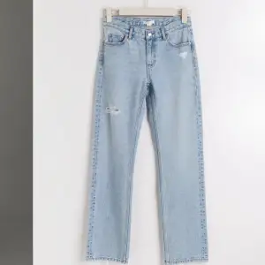 Superfina straight jeans från GinaTricots barnavdelning. Low waist. Aldrig använda då de är för små för mig🤍