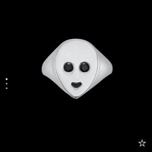 Alien ring - Alien ring från maria nilsdotter i storlek 17mm💞💞