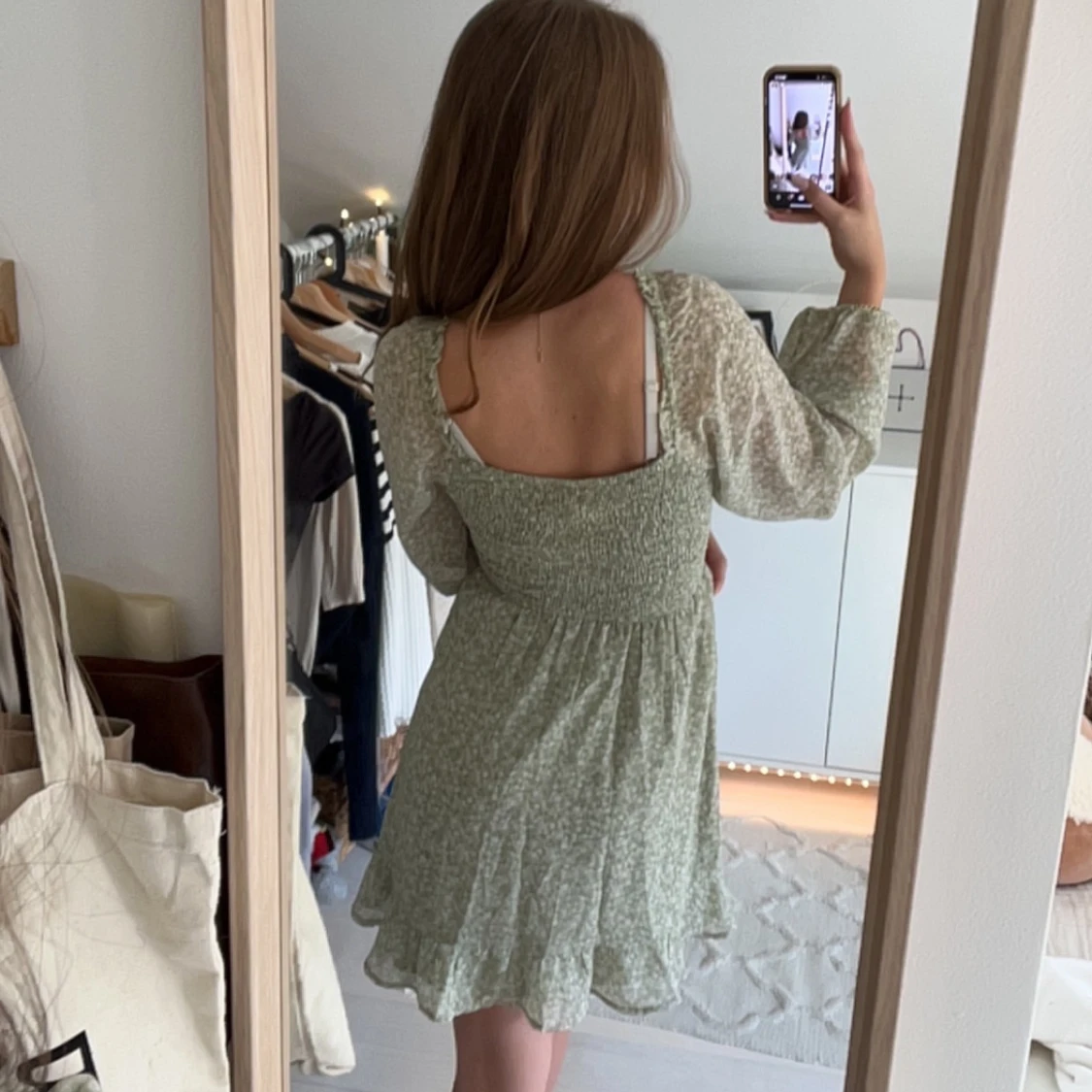 Grön klänning - 91