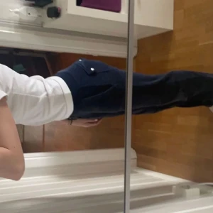 Juicy byxor - Fint skick, en stål sak har ramlat av på ett av snörerna men inget som syns!  Används ej längre Strl S/M❤️❤️❤️