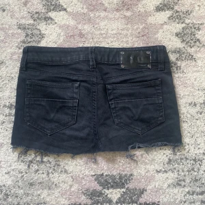 Diesel jeans kjol  - Denna kjol har väligt bra skicka inga defekter och så super fin! Den kommer inte till användning mer därför är den till säljes🎀 pris kan diskuteras!!
