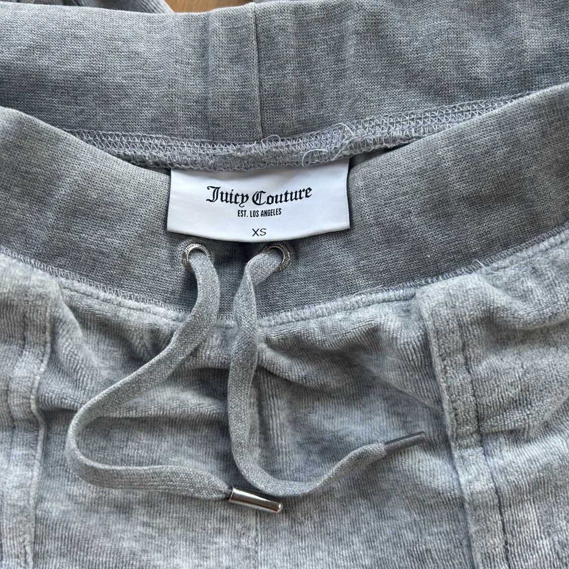 Grått juicy set - 90