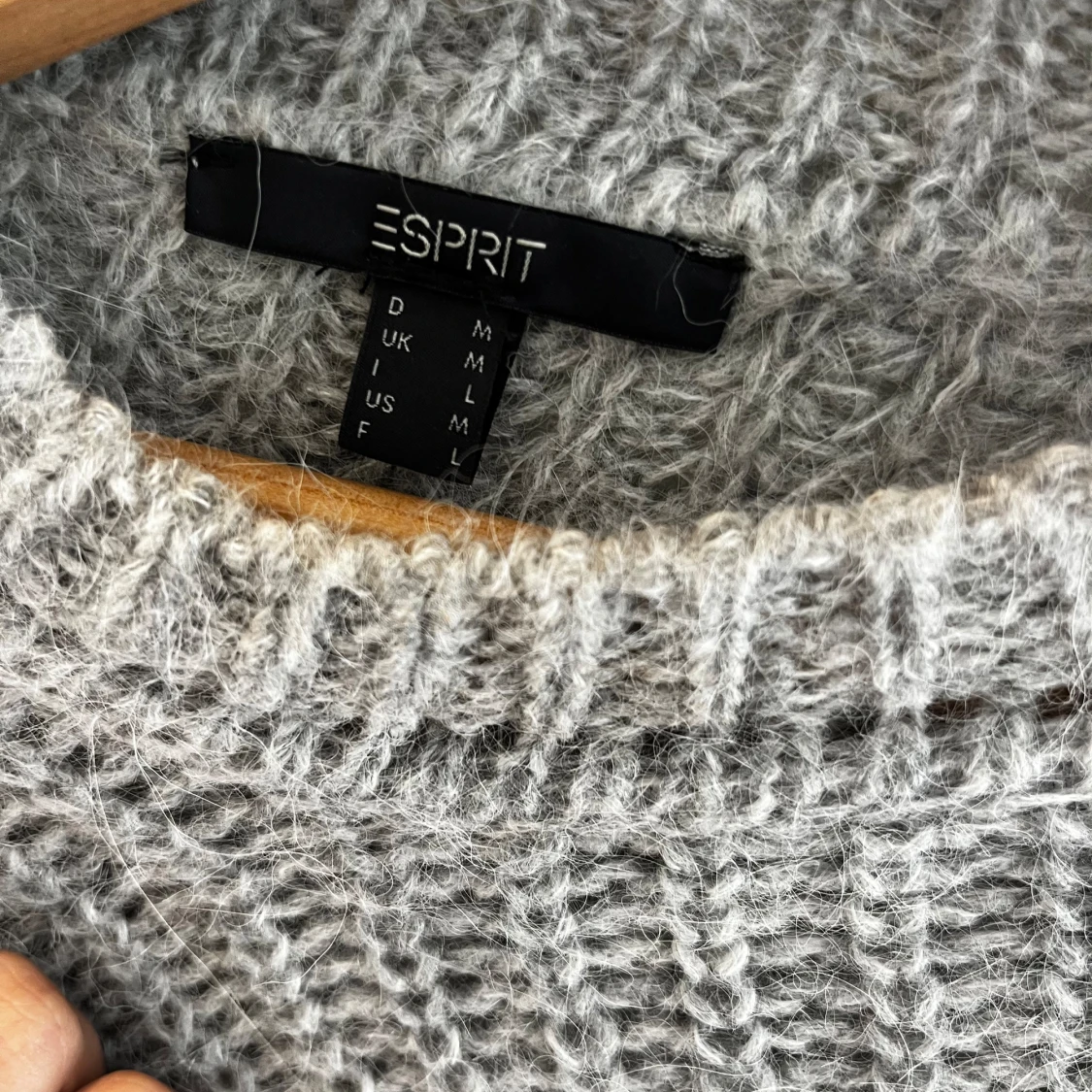 Stickad tröja  - 90