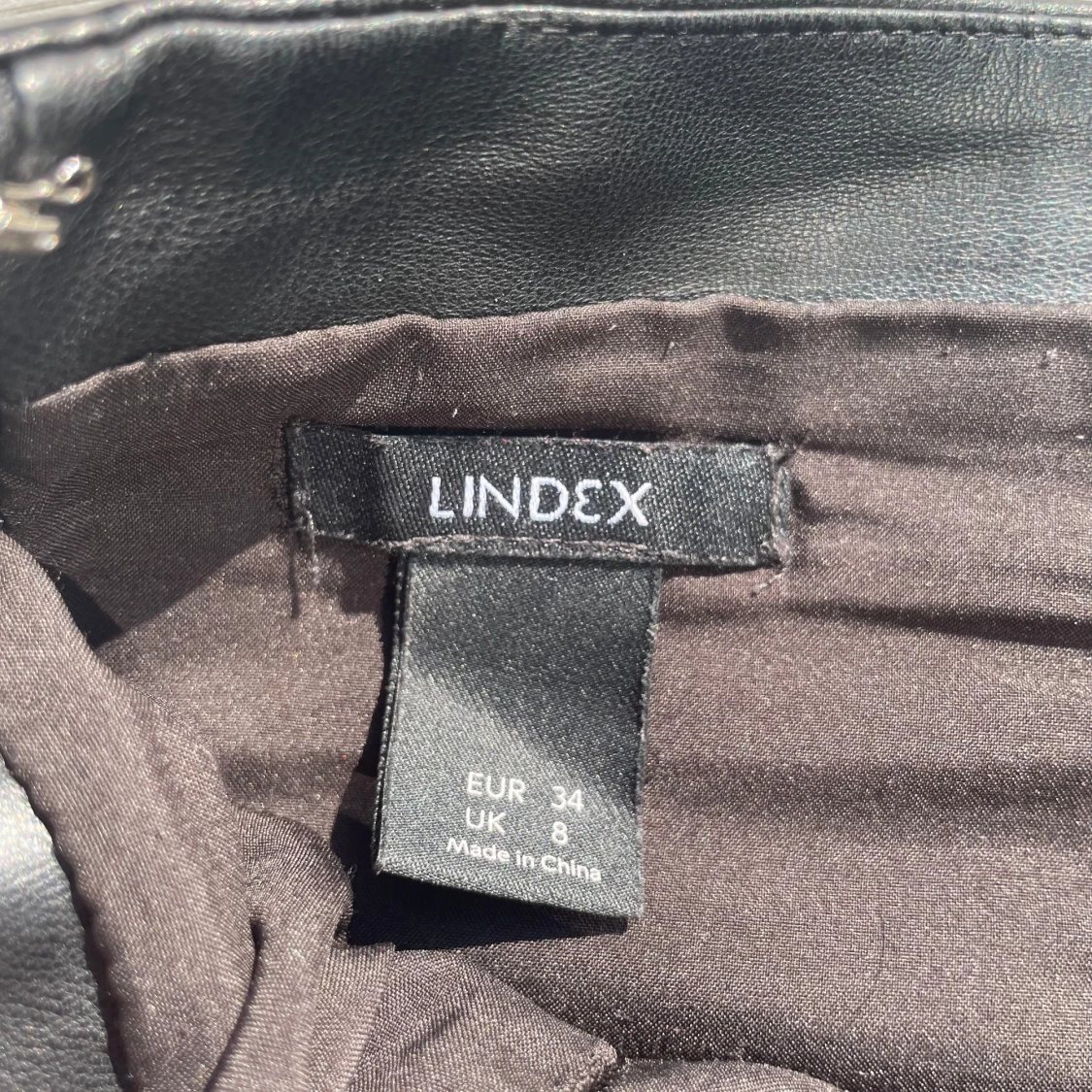 Lindex- skinnkjol - 90