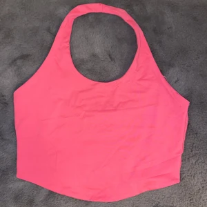 Linne - Använd få gånger men är i fint skick 