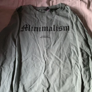 Tjocktröja  - Bra och fin 