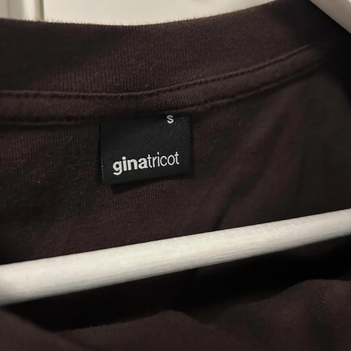 Brun tröja - 90
