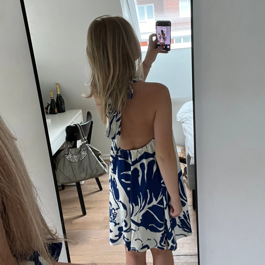 Mönstrad klänning - 90