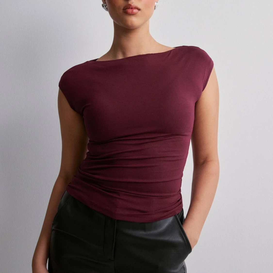 Röd topp Nelly - 90