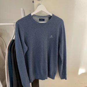 Gant Tröja - Gant Tröja | Skick 8,5/10 | Strl S | Nypris: 1400 Mitt pris: 550 | Skriv vid minsta funderingar och frågor!