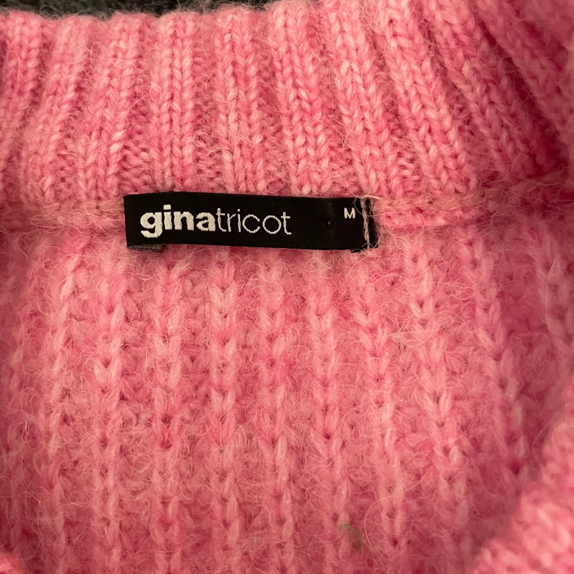 Stickad tröja  - 91