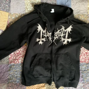 Mayhem hoodie - Ganska oversized mayhem hoodie, De Mysteriis Dom Sathanas, priset kan diskuteras 