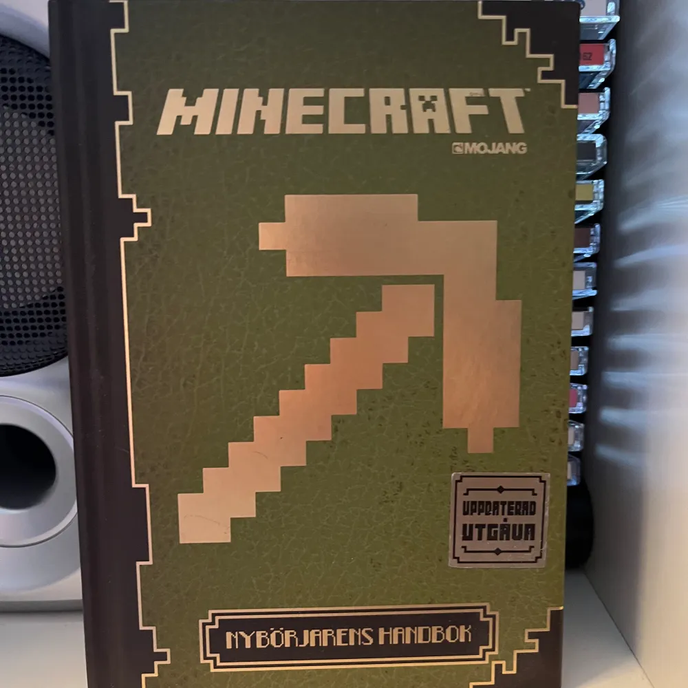 Minecraft bok! Bra skick . Böcker.