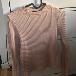 Tröja - Tröja från bik bok i stl XS. 