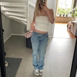 Jeans - Jeans från lager 157 ” ICON” low waist och skit snygga till sena kvällar på sommaren
