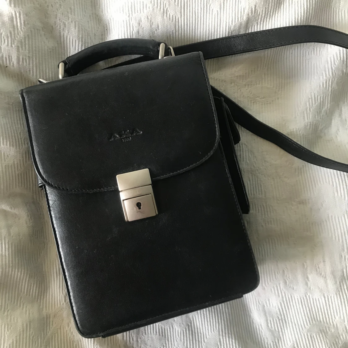 Svart läder väska