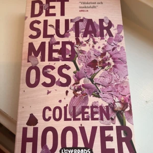 Bok - Jag säljer denna boken då jag aldrig läser den. Helt ny. 45 kr💕