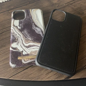 Mobil skal - 2 mobil skal från ideal of Sweden Köp styck vis  25 kr styck 