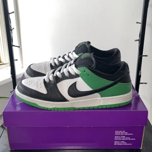 Nike Sb dunk Classic Green 🌳 - Nike sb dunk classic green, cond 8/10, All og. 