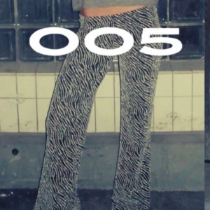 Nomi byxor💛 - Supersnygga byxor från Nomi uf!💛köpta för 700kr säljer för 550💛