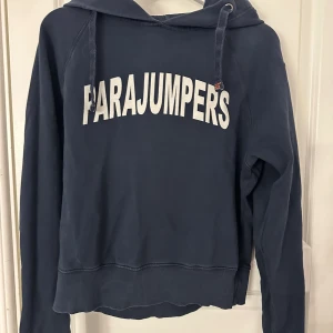 Parajumpers - En Hoodie från Parajumper, köpt för några år sedan från Best of brands. 