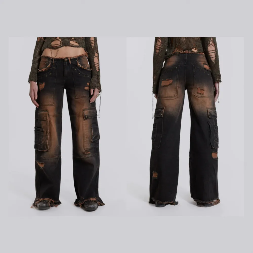 W28 relaxed baggy fit. använd en gång säljer pga de är lite för stora för mig. handtvättat en gång, i perfekt skick. köpte för 1400kr. . Farkut & Housut.