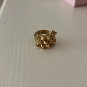 Nit ring - Kommer inte till användning, sparsamt använd❤️