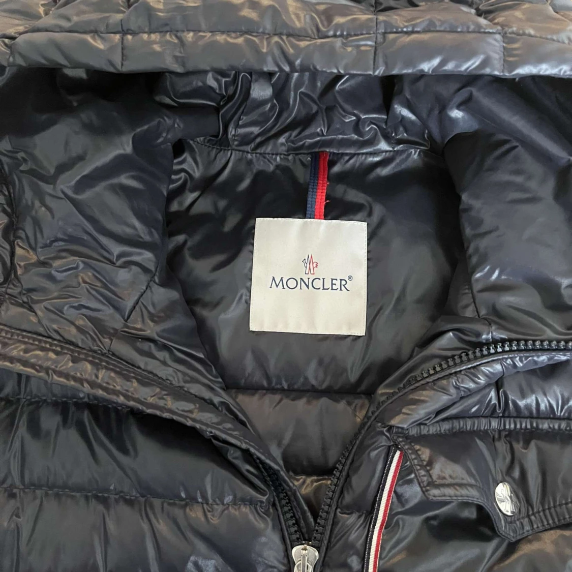 Moncler jacka  - 90