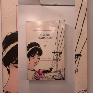 LOLITA (ja den som är en film med)  - Fick den av någon som inte läste den, säljer för 159 & 49kr frakt😍 Sjukt bra bok!