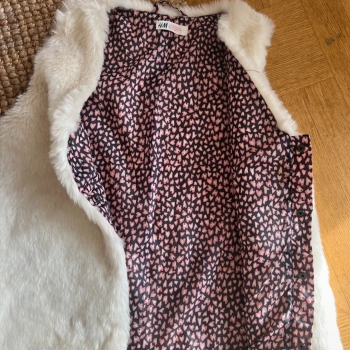 SUPERSÖT PÄLSVÄST!🥰🥰❤️❤️ - 90