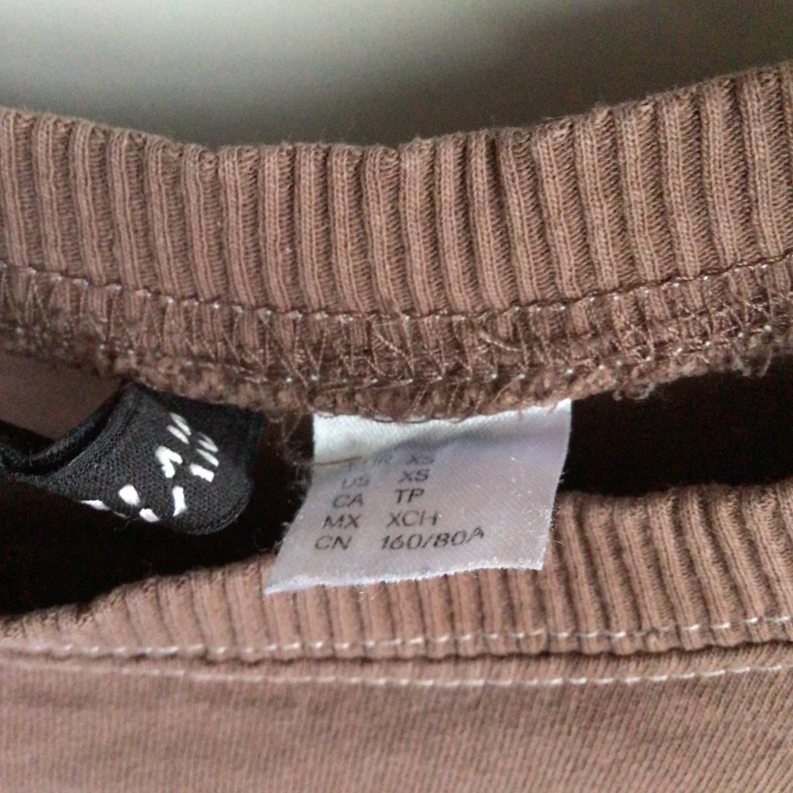 Brun T-shirt med tryck - 90