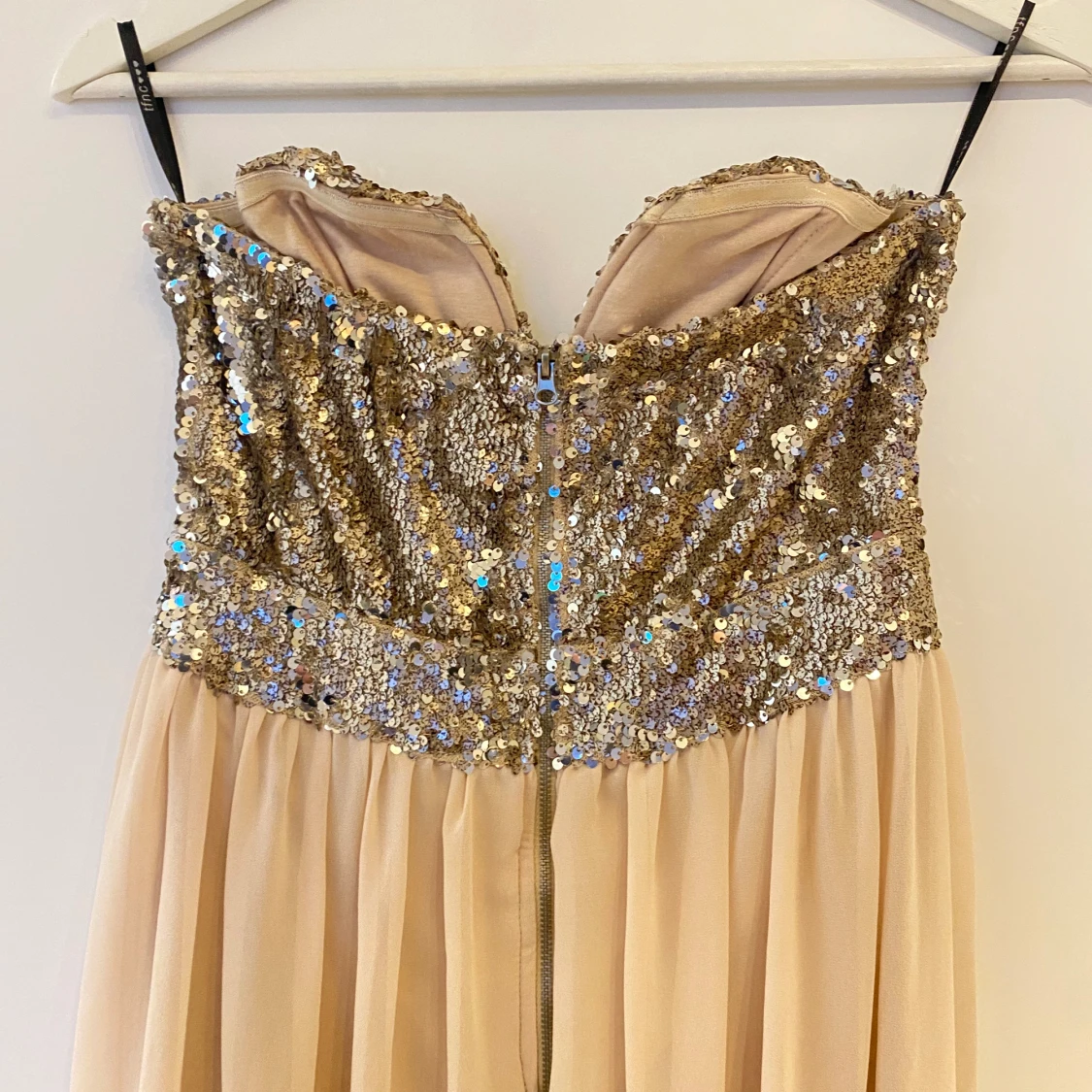 Balklänning med paljetter - 91